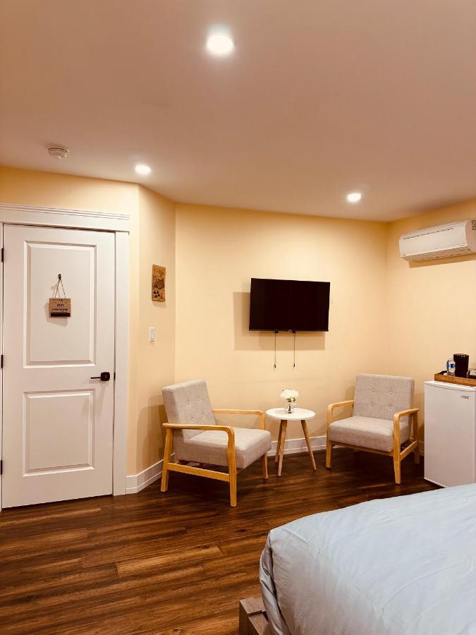 Lotus Moon Apartment Charlottetown Exterior photo